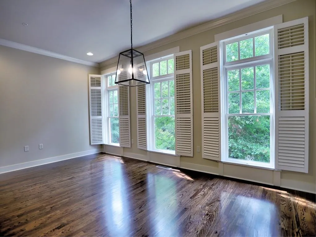 1006 River Vista Drive, Atlanta, Georgia 30339, 4 Bedrooms Bedrooms, ,4 BathroomsBathrooms,Residential,Sold,1006 River Vista Drive,6069269