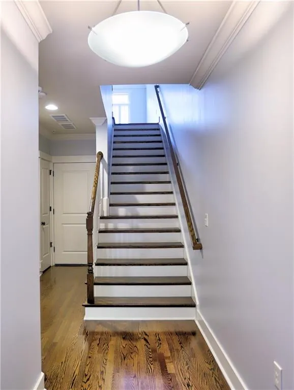 1006 River Vista Drive, Atlanta, Georgia 30339, 4 Bedrooms Bedrooms, ,4 BathroomsBathrooms,Residential,Sold,1006 River Vista Drive,6069269