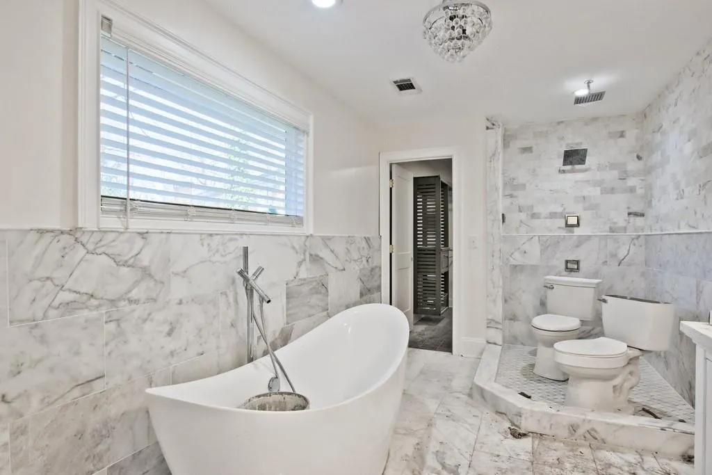 566 Coldstream Court, Sandy Springs, Georgia 30328, 4 Bedrooms Bedrooms, ,3 BathroomsBathrooms,Residential,Sold,566 Coldstream Court,6836088