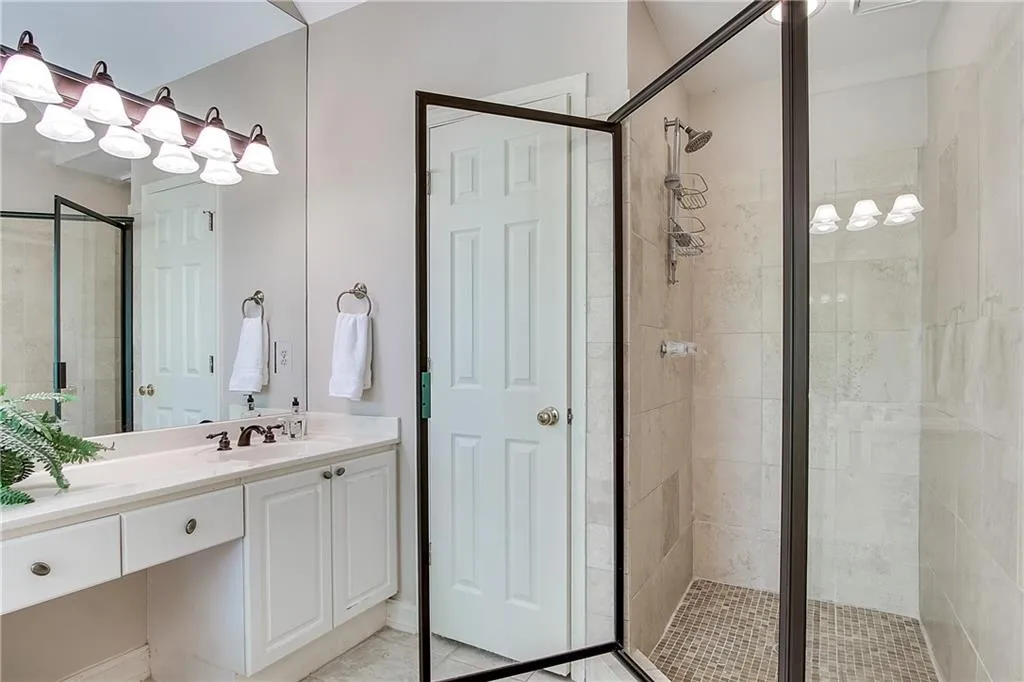 232 Spalding Gates Drive, Sandy Springs, Georgia 30328, 3 Bedrooms Bedrooms, ,2 BathroomsBathrooms,Residential,Sold,232 Spalding Gates Drive,6712187