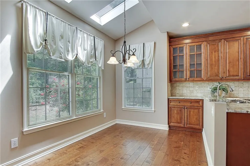 232 Spalding Gates Drive, Sandy Springs, Georgia 30328, 3 Bedrooms Bedrooms, ,2 BathroomsBathrooms,Residential,Sold,232 Spalding Gates Drive,6712187