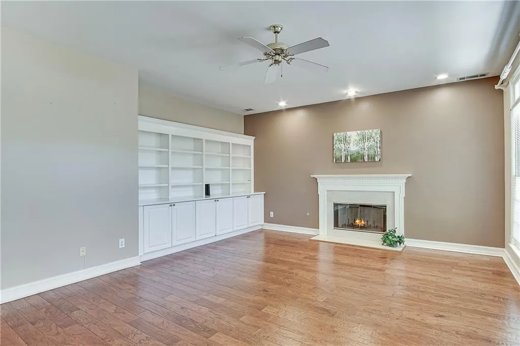 232 Spalding Gates Drive, Sandy Springs, Georgia 30328, 3 Bedrooms Bedrooms, ,2 BathroomsBathrooms,Residential,Sold,232 Spalding Gates Drive,6712187