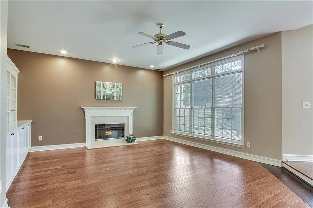 232 Spalding Gates Drive, Sandy Springs, Georgia 30328, 3 Bedrooms Bedrooms, ,2 BathroomsBathrooms,Residential,Sold,232 Spalding Gates Drive,6712187