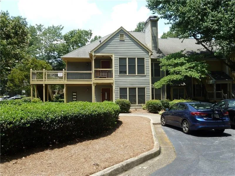 504 Abingdon Way, Sandy Springs, Georgia 30328, 2 Bedrooms Bedrooms, ,2 BathroomsBathrooms,Residential,Sold,504 Abingdon Way,6765101