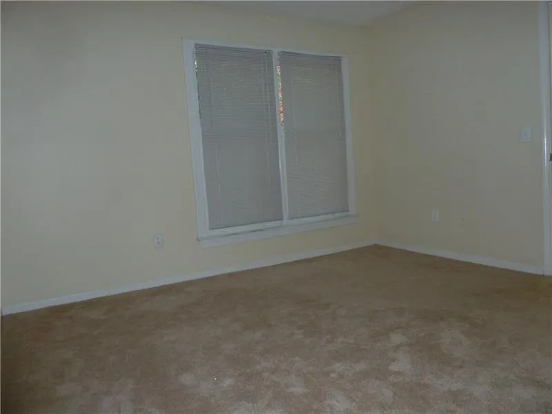 504 Abingdon Way, Sandy Springs, Georgia 30328, 2 Bedrooms Bedrooms, ,2 BathroomsBathrooms,Residential,Sold,504 Abingdon Way,6765101