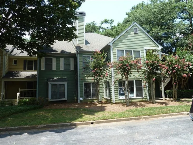 504 Abingdon Way, Sandy Springs, Georgia 30328, 2 Bedrooms Bedrooms, ,2 BathroomsBathrooms,Residential,Sold,504 Abingdon Way,6765101