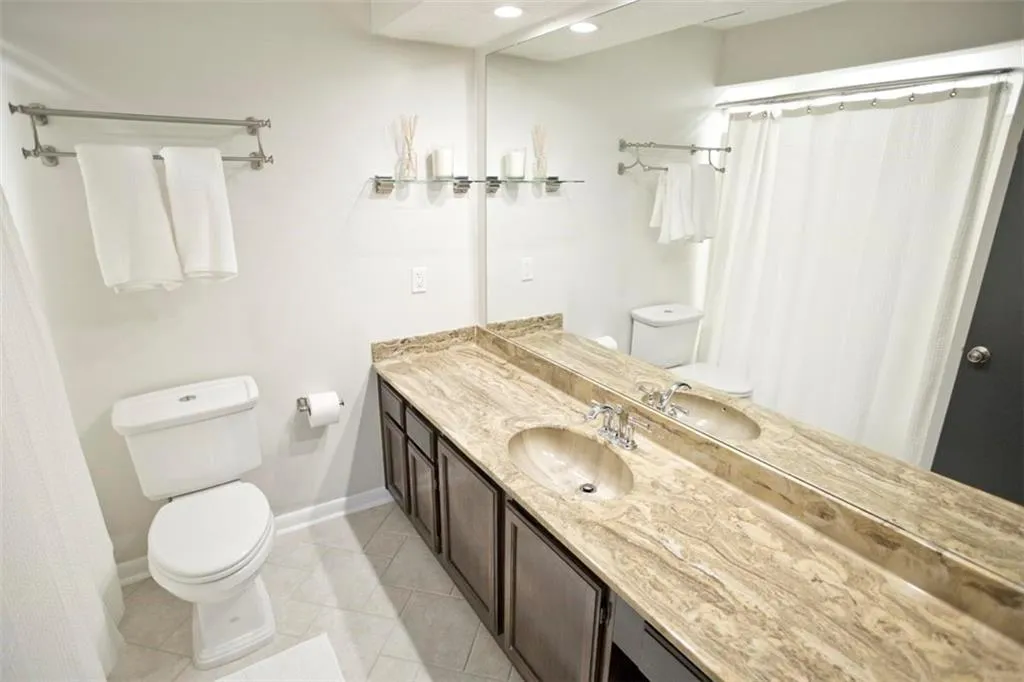 116 Goldrush Circle, Atlanta, Georgia 30328, 3 Bedrooms Bedrooms, ,2 BathroomsBathrooms,Residential,Sold,116 Goldrush Circle,6656950