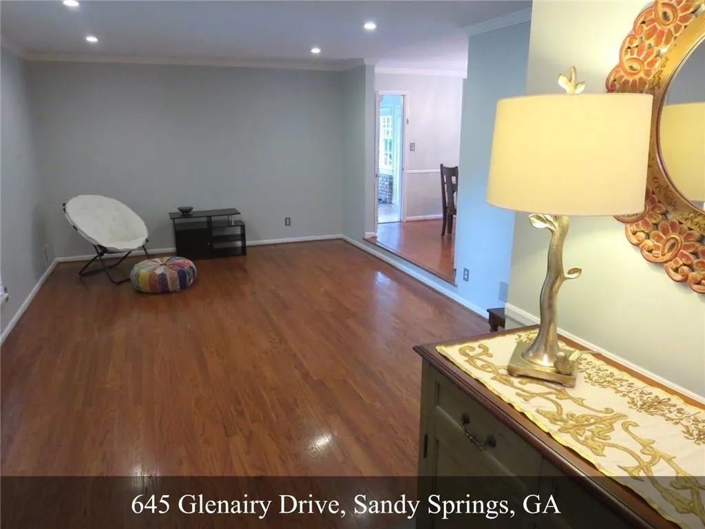 645 Glenairy Drive, Sandy Springs, Georgia 30328, 4 Bedrooms Bedrooms, ,2 BathroomsBathrooms,Residential,Sold,645 Glenairy Drive,5689962