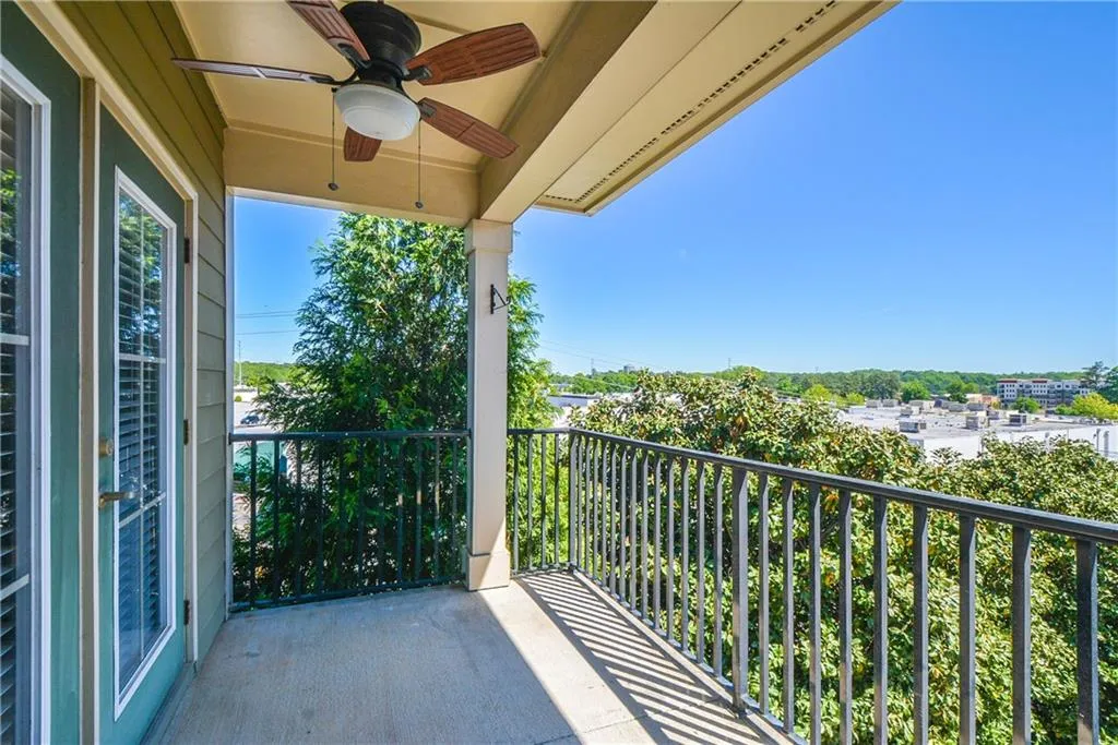 274 Le Gran Bend, Sandy Springs, Georgia 30328, 2 Bedrooms Bedrooms, ,2 BathroomsBathrooms,Residential,Sold,274 Le Gran Bend,6541882