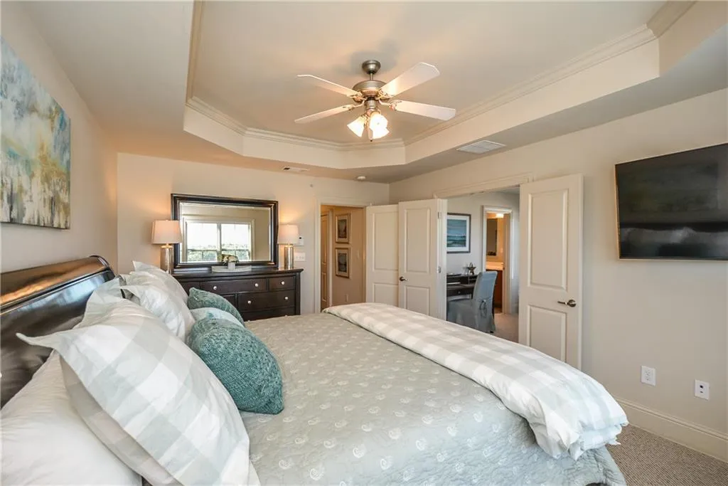 274 Le Gran Bend, Sandy Springs, Georgia 30328, 2 Bedrooms Bedrooms, ,2 BathroomsBathrooms,Residential,Sold,274 Le Gran Bend,6541882