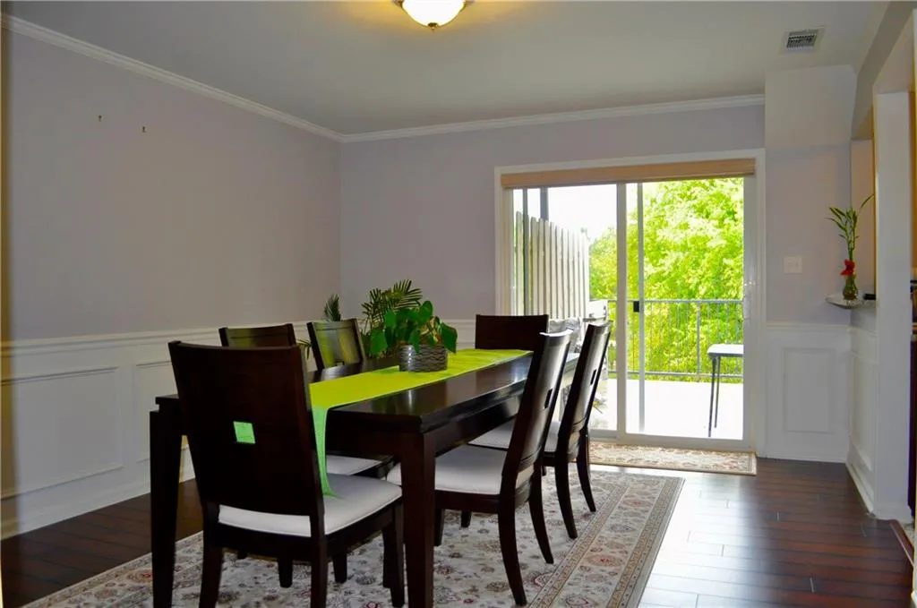 295 Winding River Drive Unit B, Atlanta, Georgia 30350, 3 Bedrooms Bedrooms, ,2 BathroomsBathrooms,Residential,Sold,295 Winding River Drive Unit B,5761395