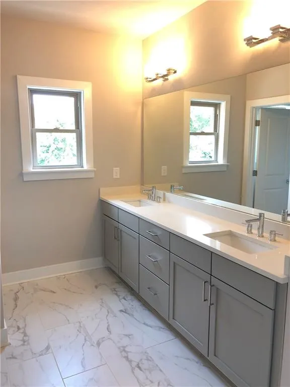 6095 Boylston Drive Ne Unit 4, Sandy Springs, Georgia 30328, 3 Bedrooms Bedrooms, ,3 BathroomsBathrooms,Residential,Sold,6095 Boylston Drive Ne Unit 4,5895402
