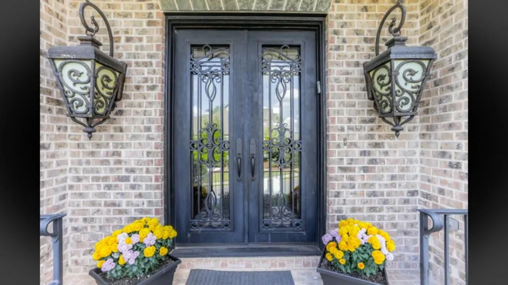 5340 High Point Manor, Atlanta, Georgia 30342, 5 Bedrooms Bedrooms, ,5 BathroomsBathrooms,Residential,Sold,5340 High Point Manor,5986774