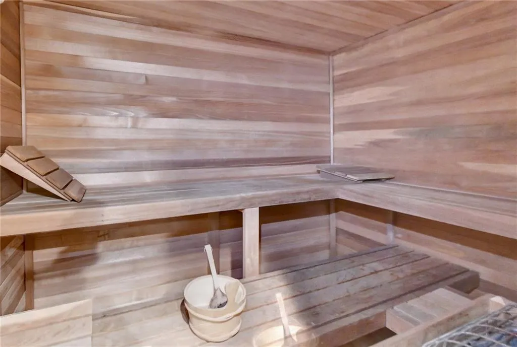 670 Mount Paran Road, Atlanta, Georgia 30327, 5 Bedrooms Bedrooms, ,4 BathroomsBathrooms,Residential,Sold,670 Mount Paran Road,7355332