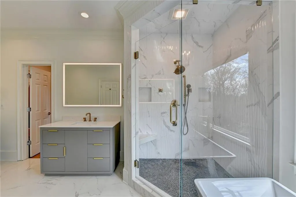 670 Mount Paran Road, Atlanta, Georgia 30327, 5 Bedrooms Bedrooms, ,4 BathroomsBathrooms,Residential,Sold,670 Mount Paran Road,7355332