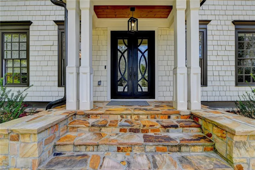 670 Mount Paran Road, Atlanta, Georgia 30327, 5 Bedrooms Bedrooms, ,4 BathroomsBathrooms,Residential,Sold,670 Mount Paran Road,7355332