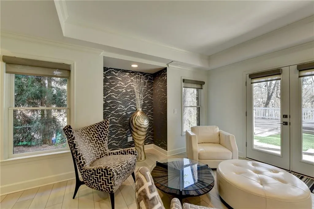 670 Mount Paran Road, Atlanta, Georgia 30327, 5 Bedrooms Bedrooms, ,4 BathroomsBathrooms,Residential,Sold,670 Mount Paran Road,7355332