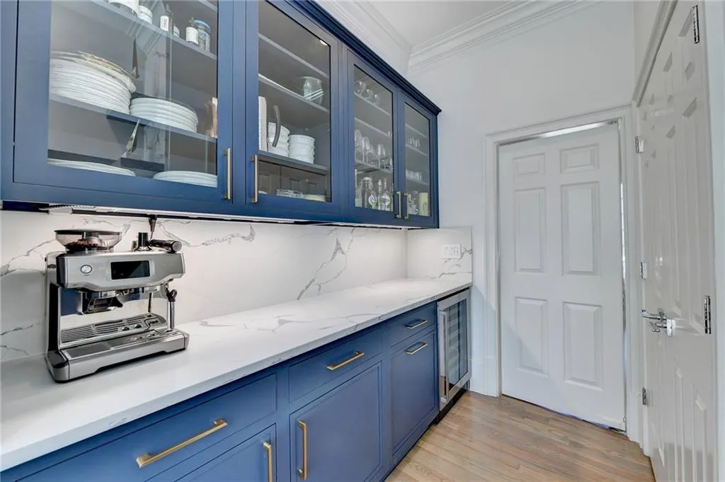 670 Mount Paran Road, Atlanta, Georgia 30327, 5 Bedrooms Bedrooms, ,4 BathroomsBathrooms,Residential,Sold,670 Mount Paran Road,7355332