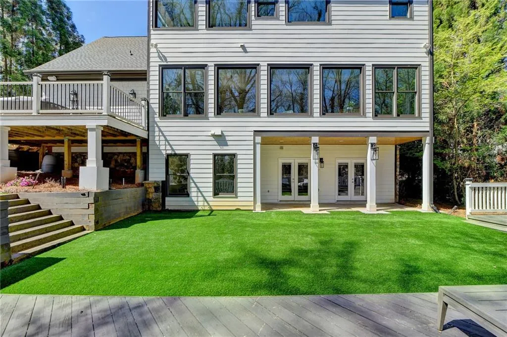 670 Mount Paran Road, Atlanta, Georgia 30327, 5 Bedrooms Bedrooms, ,4 BathroomsBathrooms,Residential,Sold,670 Mount Paran Road,7355332