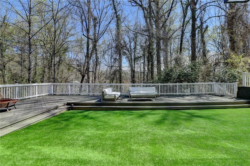 670 Mount Paran Road, Atlanta, Georgia 30327, 5 Bedrooms Bedrooms, ,4 BathroomsBathrooms,Residential,Sold,670 Mount Paran Road,7355332