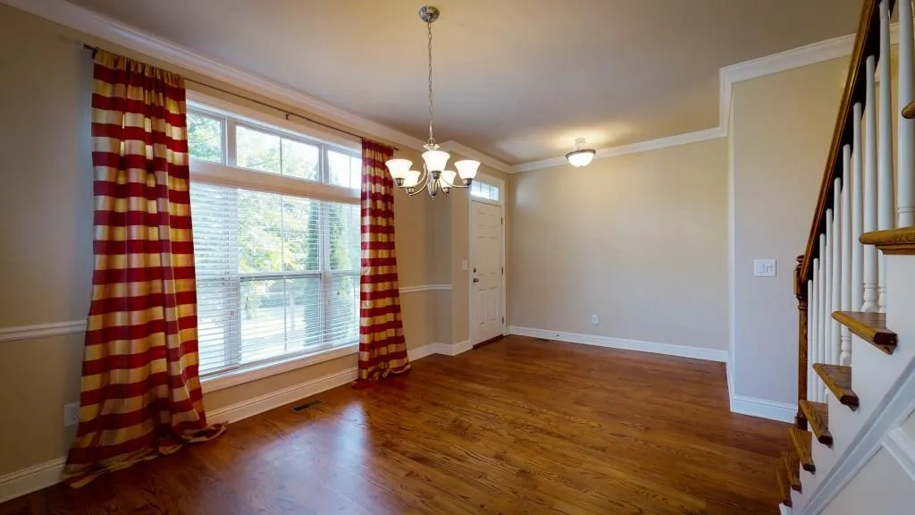 7940 Highland Bluff, Sandy Springs, Georgia 30328, 3 Bedrooms Bedrooms, ,3 BathroomsBathrooms,Residential,Sold,7940 Highland Bluff,5919529