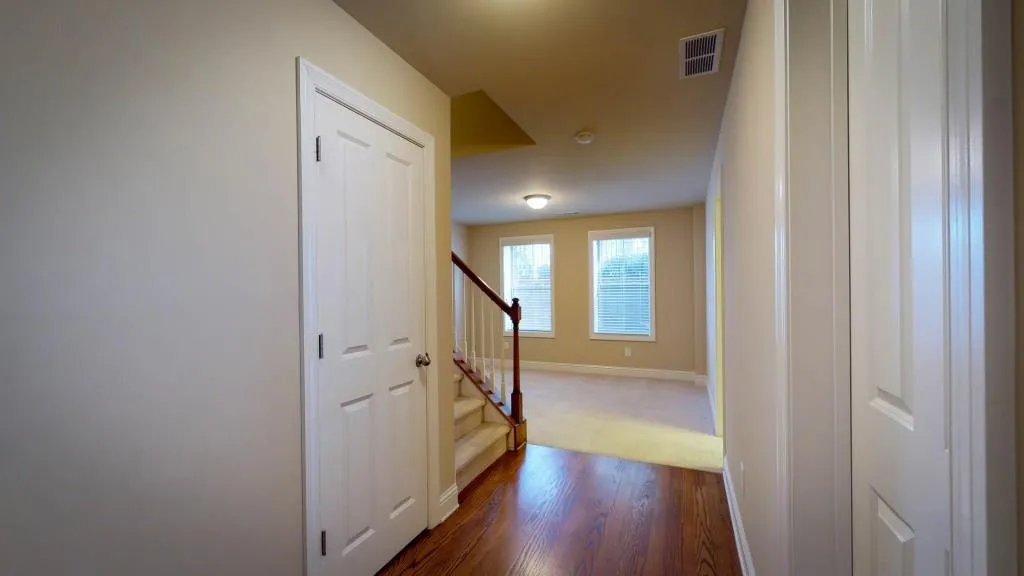 7940 Highland Bluff, Sandy Springs, Georgia 30328, 3 Bedrooms Bedrooms, ,3 BathroomsBathrooms,Residential,Sold,7940 Highland Bluff,5919529