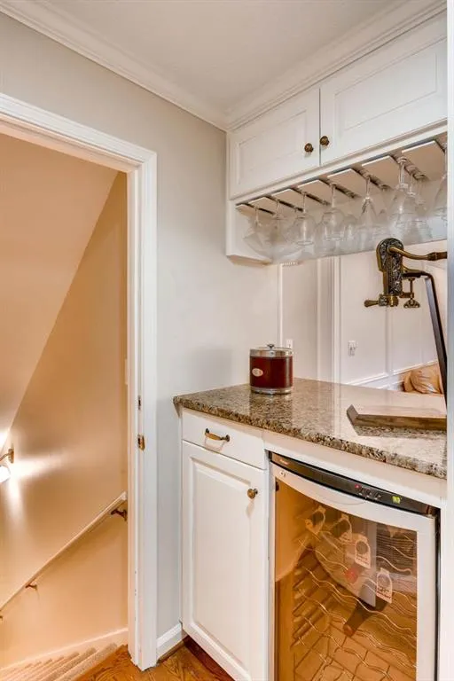 2365 Kimbrough Court, Sandy Springs, Georgia 30350, 4 Bedrooms Bedrooms, ,3 BathroomsBathrooms,Residential,Sold,2365 Kimbrough Court,5953247