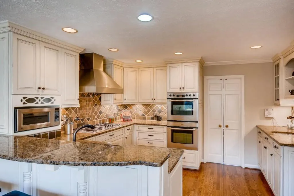 2365 Kimbrough Court, Sandy Springs, Georgia 30350, 4 Bedrooms Bedrooms, ,3 BathroomsBathrooms,Residential,Sold,2365 Kimbrough Court,5953247