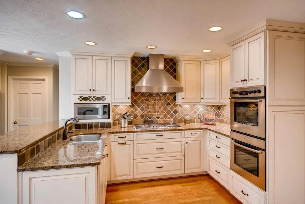 2365 Kimbrough Court, Sandy Springs, Georgia 30350, 4 Bedrooms Bedrooms, ,3 BathroomsBathrooms,Residential,Sold,2365 Kimbrough Court,5953247