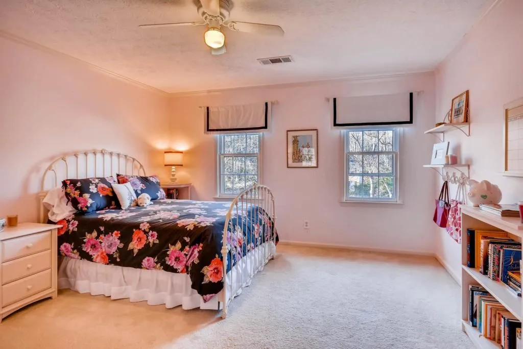 2365 Kimbrough Court, Sandy Springs, Georgia 30350, 4 Bedrooms Bedrooms, ,3 BathroomsBathrooms,Residential,Sold,2365 Kimbrough Court,5953247