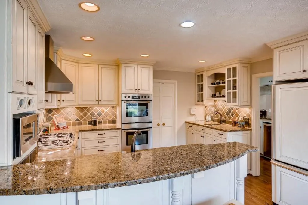 2365 Kimbrough Court, Sandy Springs, Georgia 30350, 4 Bedrooms Bedrooms, ,3 BathroomsBathrooms,Residential,Sold,2365 Kimbrough Court,5953247