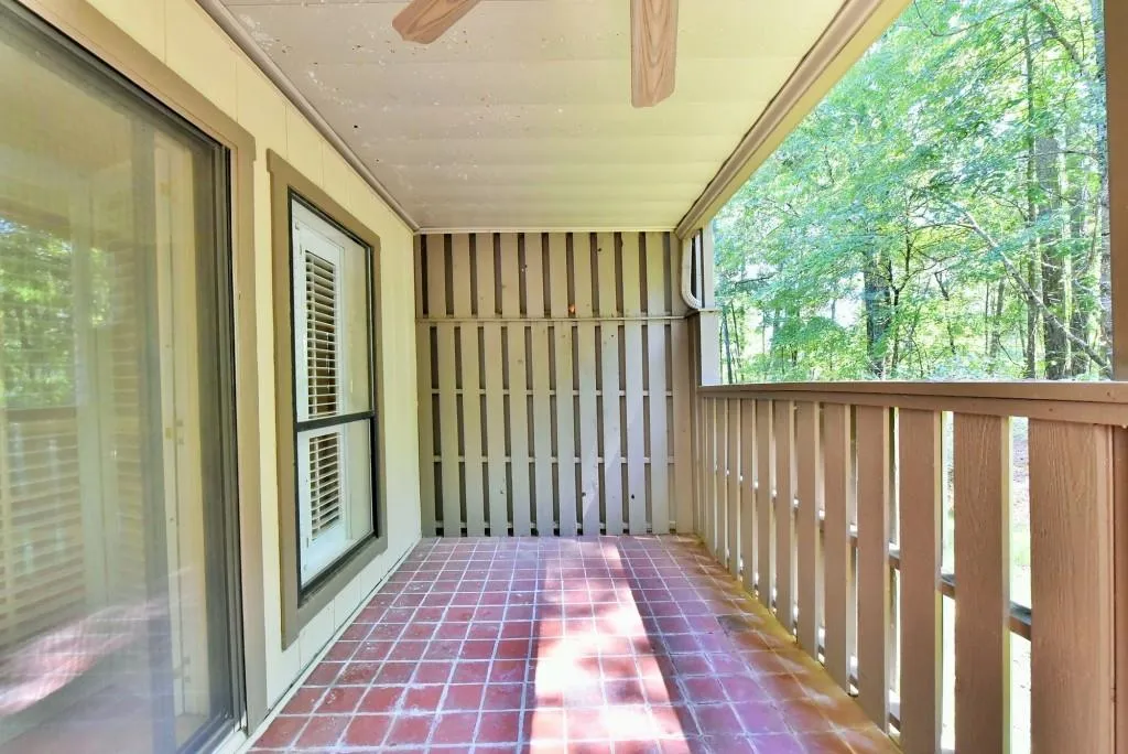 104 Woodcliff Drive, Sandy Springs, Georgia 30350, 2 Bedrooms Bedrooms, ,2 BathroomsBathrooms,Residential,Sold,104 Woodcliff Drive,5907984