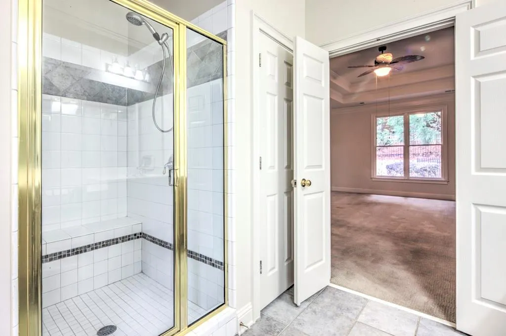 6330 Glen Oaks Lane, Atlanta, Georgia 30328, 4 Bedrooms Bedrooms, ,3 BathroomsBathrooms,Residential,Sold,6330 Glen Oaks Lane,5932101