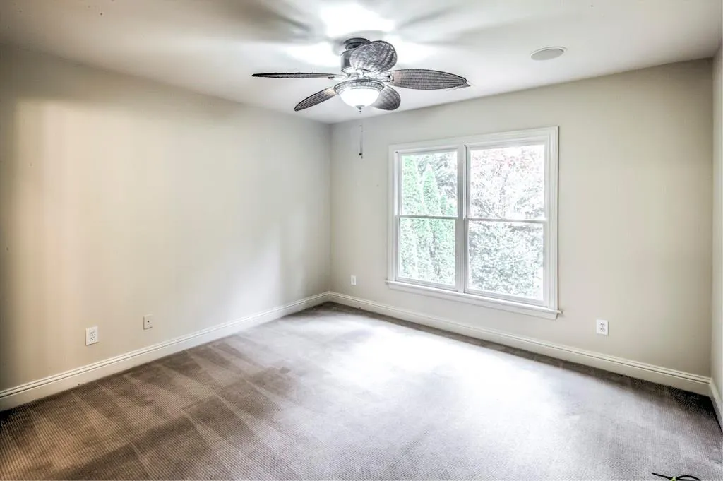 6330 Glen Oaks Lane, Atlanta, Georgia 30328, 4 Bedrooms Bedrooms, ,3 BathroomsBathrooms,Residential,Sold,6330 Glen Oaks Lane,5932101