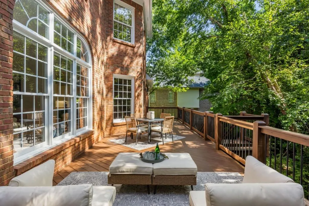 125 Franklin, Atlanta, Georgia 30342, 6 Bedrooms Bedrooms, ,5 BathroomsBathrooms,Residential,For Sale,125 Franklin,7624668