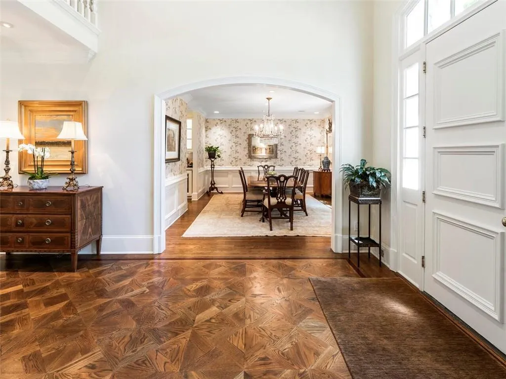 925 Reds Ridge Court, Atlanta, Georgia 30327, 5 Bedrooms Bedrooms, ,6 BathroomsBathrooms,Residential,Sold,925 Reds Ridge Court,6885187