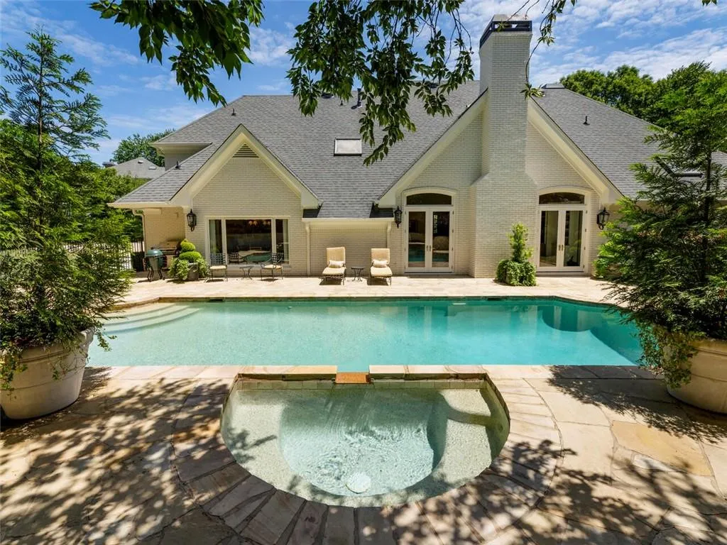 925 Reds Ridge Court, Atlanta, Georgia 30327, 5 Bedrooms Bedrooms, ,6 BathroomsBathrooms,Residential,Sold,925 Reds Ridge Court,6885187