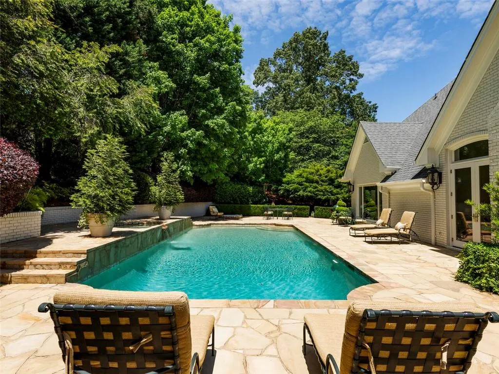 925 Reds Ridge Court, Atlanta, Georgia 30327, 5 Bedrooms Bedrooms, ,6 BathroomsBathrooms,Residential,Sold,925 Reds Ridge Court,6885187