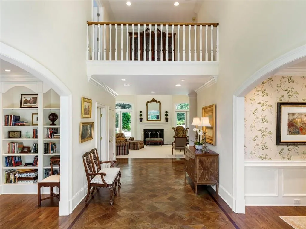 925 Reds Ridge Court, Atlanta, Georgia 30327, 5 Bedrooms Bedrooms, ,6 BathroomsBathrooms,Residential,Sold,925 Reds Ridge Court,6885187