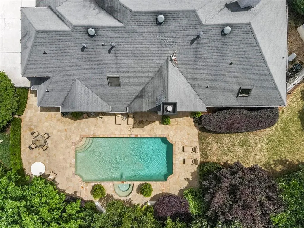 925 Reds Ridge Court, Atlanta, Georgia 30327, 5 Bedrooms Bedrooms, ,6 BathroomsBathrooms,Residential,Sold,925 Reds Ridge Court,6885187