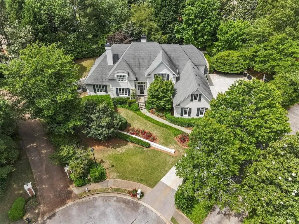 925 Reds Ridge Court, Atlanta, Georgia 30327, 5 Bedrooms Bedrooms, ,6 BathroomsBathrooms,Residential,Sold,925 Reds Ridge Court,6885187