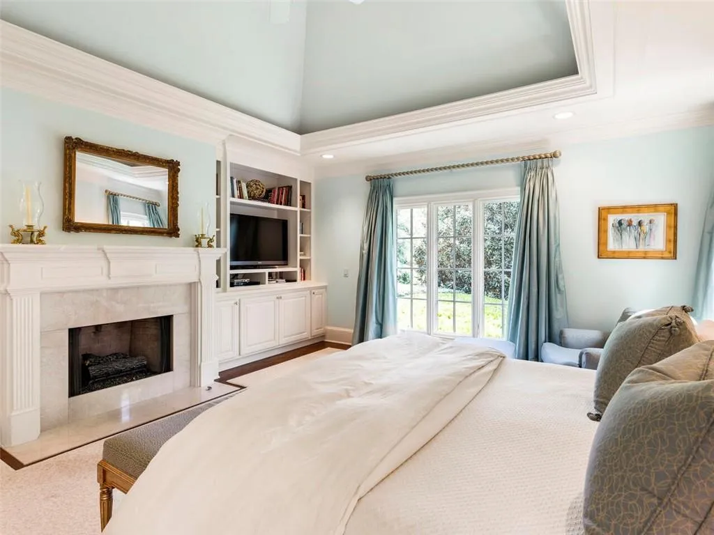 925 Reds Ridge Court, Atlanta, Georgia 30327, 5 Bedrooms Bedrooms, ,6 BathroomsBathrooms,Residential,Sold,925 Reds Ridge Court,6885187