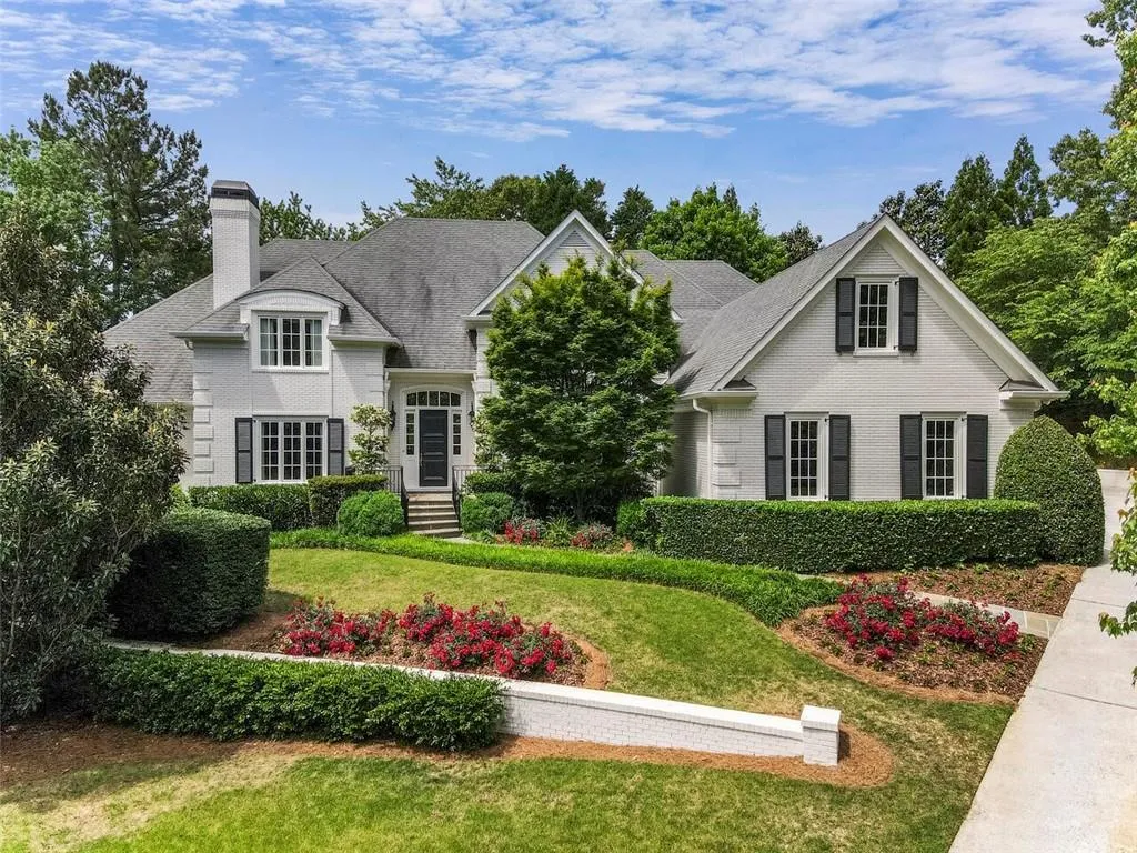 925 Reds Ridge Court, Atlanta, Georgia 30327, 5 Bedrooms Bedrooms, ,6 BathroomsBathrooms,Residential,Sold,925 Reds Ridge Court,6885187