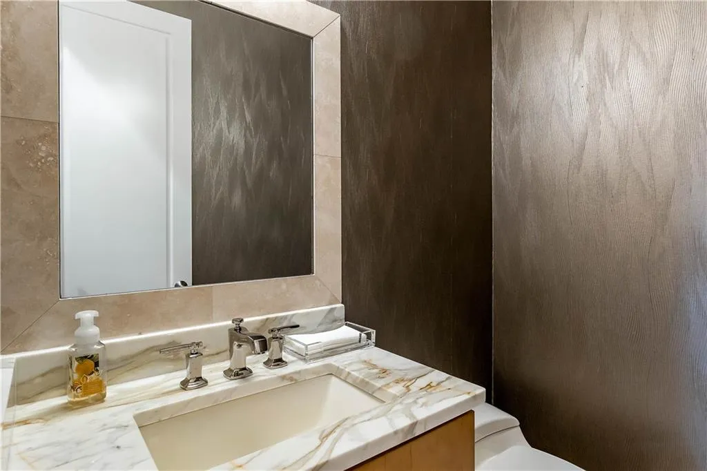 933 Altamira Lane, Sandy Springs, Georgia 30350, 4 Bedrooms Bedrooms, ,4 BathroomsBathrooms,Residential,Sold,933 Altamira Lane,7417180 933 Altamira Lane, Sandy Springs, Georgia 30350, 4 Bedrooms Bedrooms, ,4 BathroomsBathrooms,Residential,Sold,933 Altamira Lane,7417180