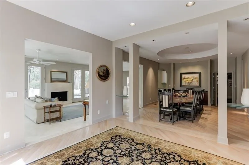 210 N Chambord Drive Nw, Atlanta, Georgia 30327, 6 Bedrooms Bedrooms, ,6 BathroomsBathrooms,Residential,Sold,210 N Chambord Drive Nw,5989590
