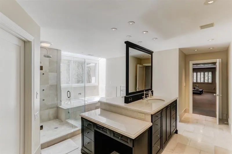 210 N Chambord Drive Nw, Atlanta, Georgia 30327, 6 Bedrooms Bedrooms, ,6 BathroomsBathrooms,Residential,Sold,210 N Chambord Drive Nw,5989590