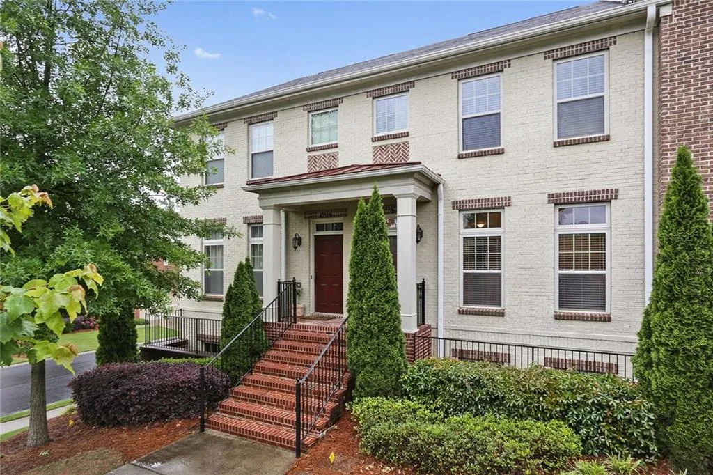 7960 Highland Bluff Unit 352, Atlanta, Georgia 30328, 3 Bedrooms Bedrooms, ,3 BathroomsBathrooms,Residential,Sold,7960 Highland Bluff Unit 352,5844942