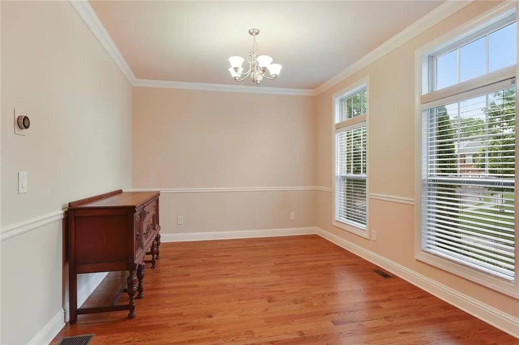 7960 Highland Bluff Unit 352, Atlanta, Georgia 30328, 3 Bedrooms Bedrooms, ,3 BathroomsBathrooms,Residential,Sold,7960 Highland Bluff Unit 352,5844942