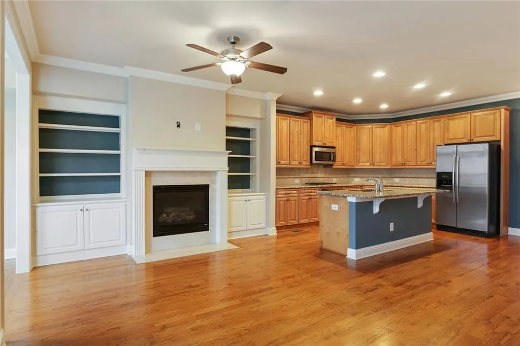 7960 Highland Bluff Unit 352, Atlanta, Georgia 30328, 3 Bedrooms Bedrooms, ,3 BathroomsBathrooms,Residential,Sold,7960 Highland Bluff Unit 352,5844942