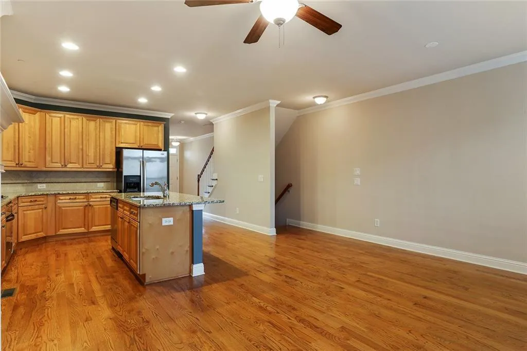 7960 Highland Bluff Unit 352, Atlanta, Georgia 30328, 3 Bedrooms Bedrooms, ,3 BathroomsBathrooms,Residential,Sold,7960 Highland Bluff Unit 352,5844942